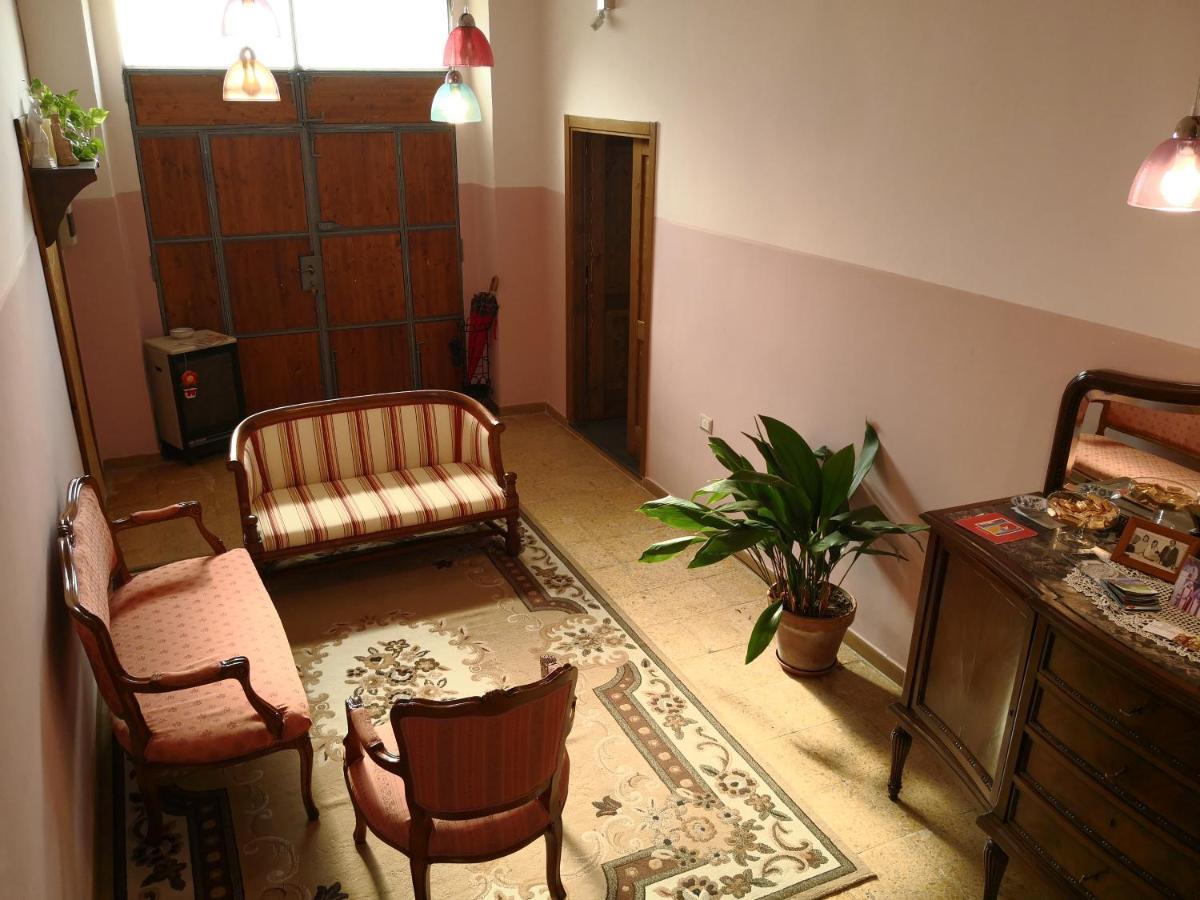 B&B Ex Magazzeno Barlotti Πέστουμ Εξωτερικό φωτογραφία